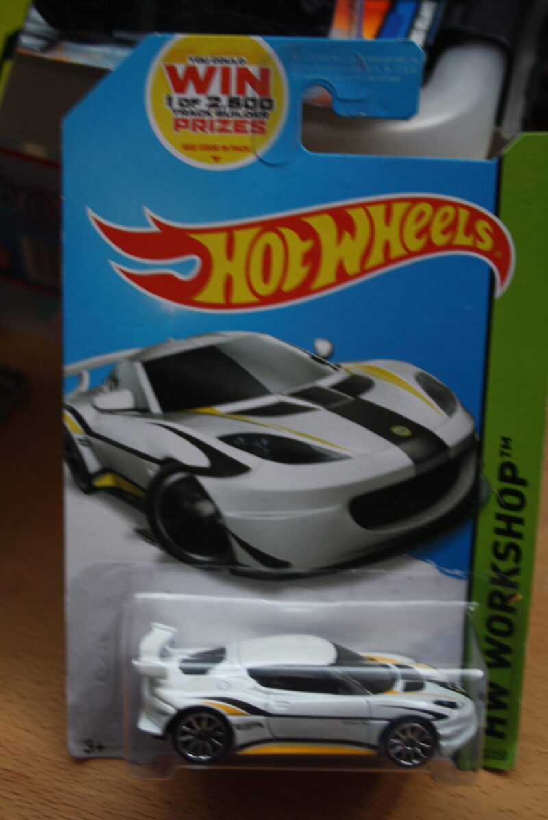 Hot Wheels Lotus Evora GT4 - white 1:64