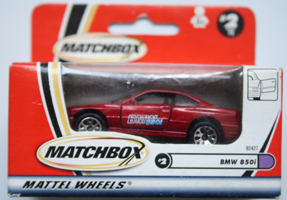 Matchbox BMW 850i red